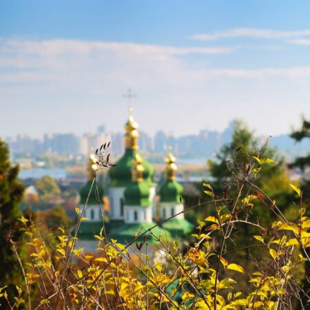 Ukraine regulator blocks 371 illegal playing web sites