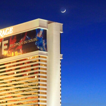 Irritating Rock shut down The Mirage in July for renovations