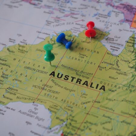 Australian group seeks ad ban through shareholder activism
