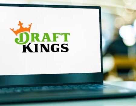DraftKings: Market Growth Hinges on Innovation