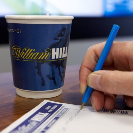 ASA raps William Hill over payment restrictions in advert