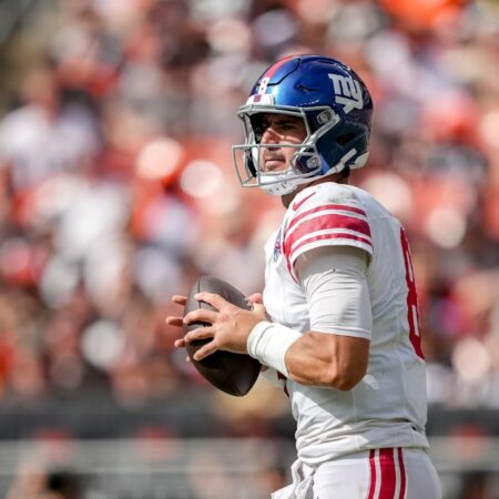 NFL GM Sees Daniel Jones as ‘Bridge Starter’