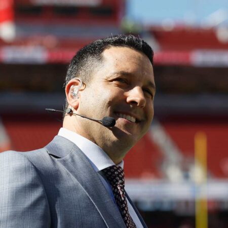 NFL Schefter Could Replace Woj as ESPN’s ‘Closing Insider’