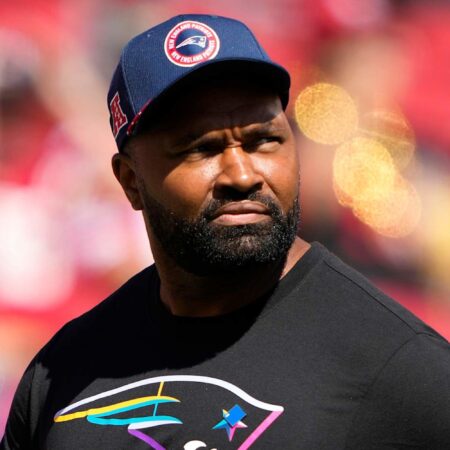 NFL rumors: Patriots locker room reportedly nearing mutiny