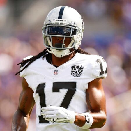 NFL Commerce Rumors: Davante Adams’ Contract an Assert
