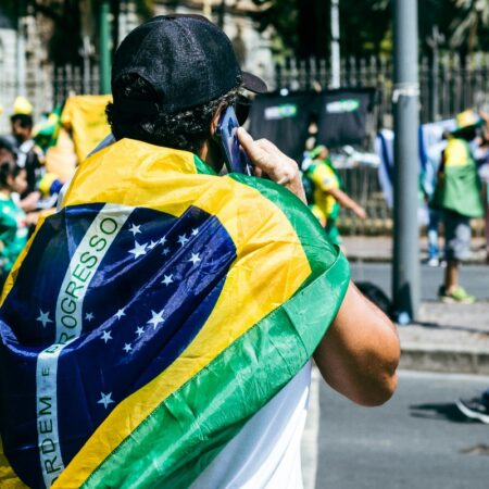 Latest invoice requires on-line having a bet ban in Brazil
