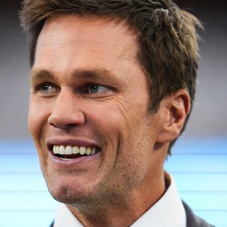 NFL Won’t Punish Brady for Ref Comments