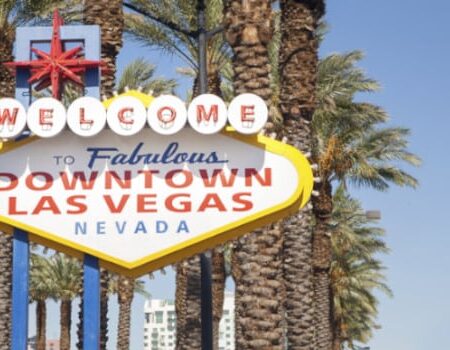 Lucky $0.80 Bet Pays Out Big in Las Vegas