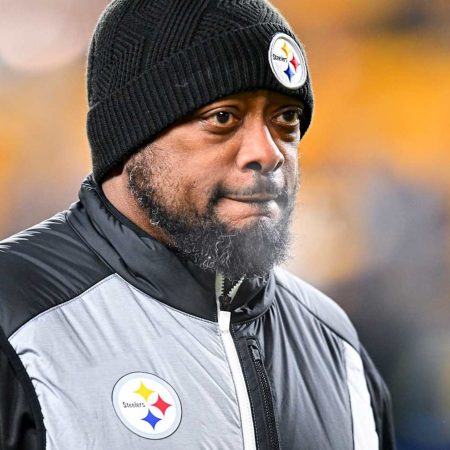 NFL Steelers Reject Bears’ Inquiry for Tomlin