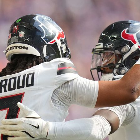 NFL – Stroud “Would Love” Diggs in Texans’ Uniform