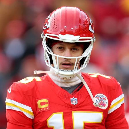 NFL Coach Calls Mahomes a “Huge Manipulator”